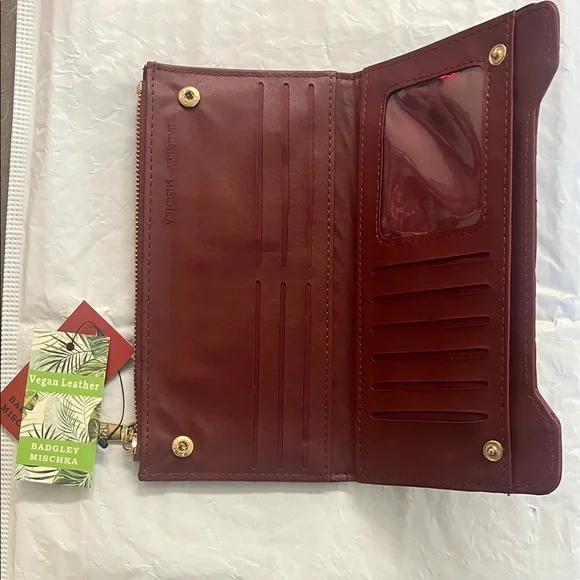 Burgundy Quilted Badgley Mischa Wallet - Picture 4 of 6